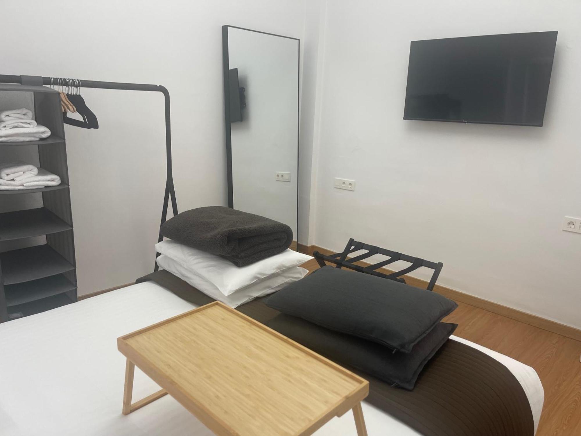 Apartamento Calle Rodrigo De Triana Con Opcion De Parking Sevilla Exterior foto