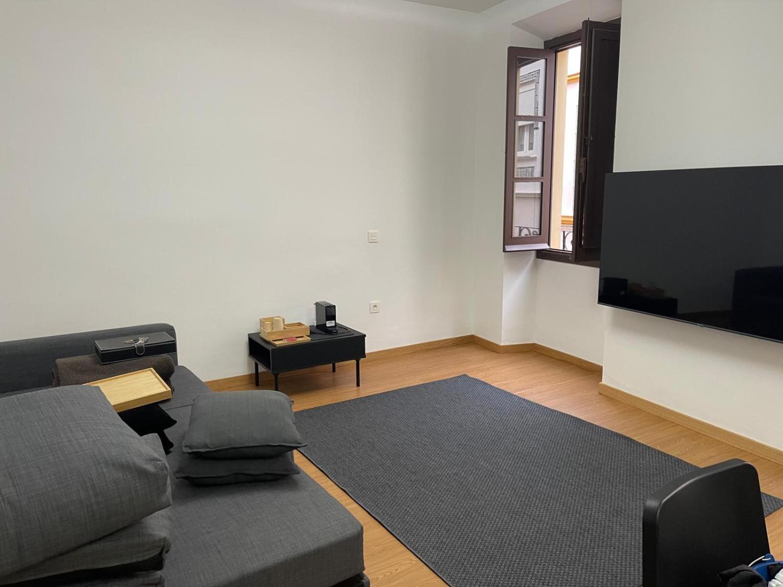 Apartamento Calle Rodrigo De Triana Con Opcion De Parking Sevilla Exterior foto